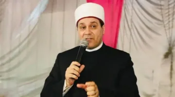 مظهر شاهين يرد على امرأة تعبر عن شكواها من خيانة زوجها: “لا ينبغي لأحد التدخل في شؤون الآخرين”