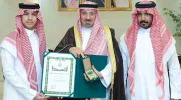 «وسام الملك المؤسس» لشاب قام بالتبرع بكليته لأخيه