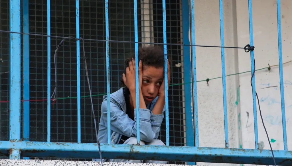 71 ألف طفل مهددون بالموت جوعاً في غزة. (أ ف ب)
