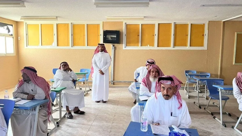 1900 طالب وطالبة في برنامج مكافحة الأمية بالصيف في منطقة عسير 1900 طالب وطالبة في برنامج مكافحة الأمية بالصيف في منطقة عسير
