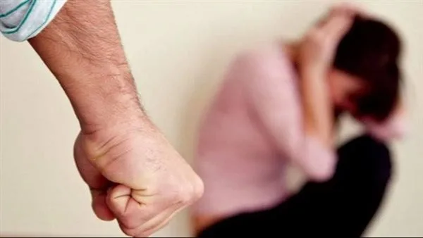 أب يسقط ضحية اعتداء على ابنته داخل صيدلية في الإسماعيلية أب يسقط ضحية اعتداء على ابنته داخل صيدلية في الإسماعيلية