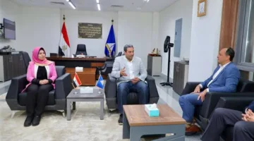 محافظ دمياط ورئيس «مكافحة الإدمان» يفتتحان مركزاً للصندوق في الممشى السياحي برأس البر