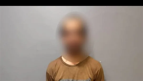 اعتقال مشتبه به يمارس البلطجة في القليوبية بعد ظهوره في فيديو وهو يحمل عصا خشبية اعتقال مشتبه به يمارس البلطجة في القليوبية بعد ظهوره في فيديو وهو يحمل عصا خشبية
