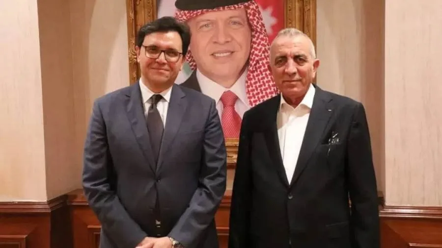 وزير الثقافة يستهل زيارته للأردن بلقاء وزراء الثقافة الأردنيين ويثني على مستوى التعاون القائم وزير الثقافة يستهل زيارته للأردن بلقاء وزراء الثقافة الأردنيين ويثني على مستوى التعاون القائم