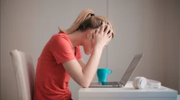 التوتر المستمر قد يكون وراء الإصابة بنزلات البرد المتكررة.. كيف يحدث ذلك؟