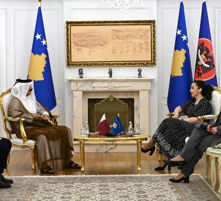 رئيسة جمهورية كوسوفو تستقبل السفير القطري رئيسة جمهورية كوسوفو تستقبل السفير القطري