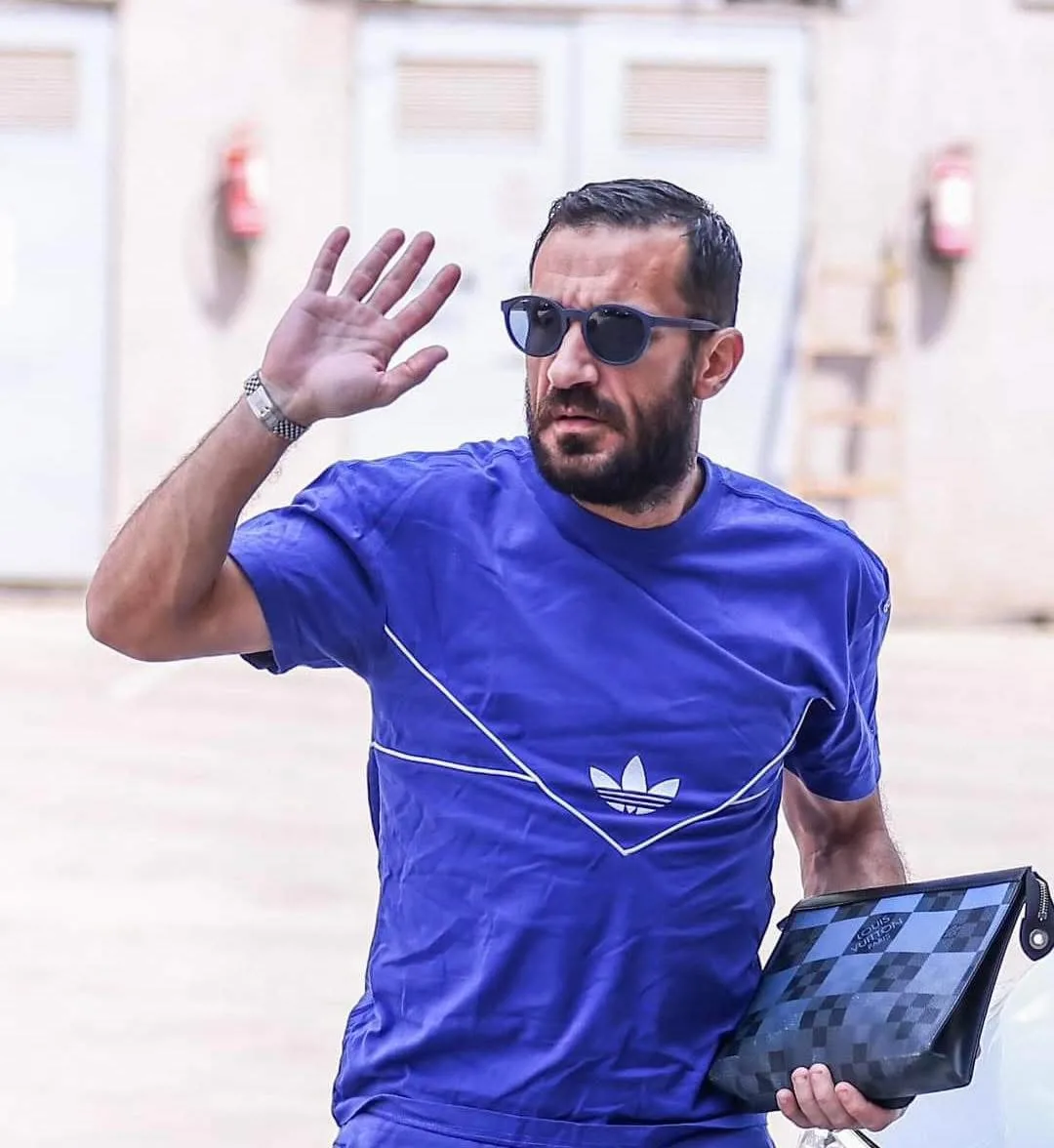 علي معلول يصل تونس اليوم لإجراء الفحوصات الطبية.. التفاصيل علي معلول يصل تونس اليوم لإجراء الفحوصات الطبية.. التفاصيل