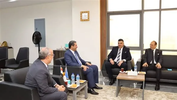 محافظ دمياط يلتقي برئيس قطاع المناطق الحرة لبحث مجموعة من قضايا العمل محافظ دمياط يلتقي برئيس قطاع المناطق الحرة لبحث مجموعة من قضايا العمل