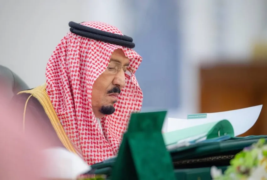 خادم الحرمين الشريفين يترأس اجتماع مجلس الوزراء