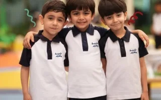 اكتشف قواعد الزي المدرسي للسنة الدراسية الجديدة ومراكز البيع المعتمدة.