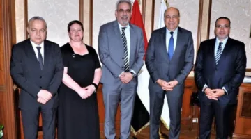 وزير الطيران يلتقي نائب الرئيس الإقليمي لـ “الإياتا” في الشرق الأوسط وشمال أفريقيا لمناقشة تعزيز التعاون في قطاع النقل الجوي