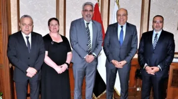 وزير الطيران المدني يناقش تحسين التعاون مع المنظمة الدولية للنقل الجوي “الإياتا”