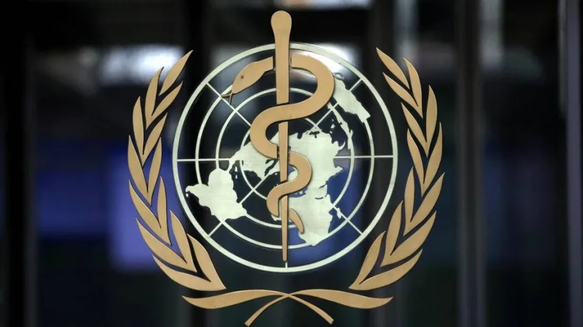 منظمة الصحة العالمية تستنكر الهجمات الإسرائيلية على مكاتبها وموظفيها في دير البلح بقطاع غزة.