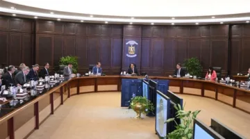 مدبولي يراقب تطبيق توجيهات الرئيس بشأن إنشاء مركز دولي لتخزين وتوزيع الحبوب
