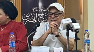 أحمد نبيل: جورج سيدهم رفض حضوري في ثلاثي أضواء المسرح وعندما كبر وشاهدني تأثر وبكى.
