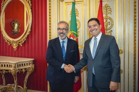 البرتغال تؤيد مشروع المغرب للحكم الذاتي الشامل في قضية الصحراء الغربية. البرتغال تؤيد مشروع المغرب للحكم الذاتي الشامل في قضية الصحراء الغربية.
