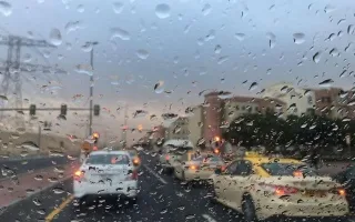 نشاط رياح مثيرة للغبار: توقعات بهطول أمطار وارتفاع درجات الحرارة في الأيام القادمة