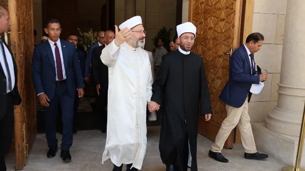 رئيس الشؤون الدينية التركي: ذكر مصر في النصوص المقدسة يحمل دلالة عميقة ومقدسة رئيس الشؤون الدينية التركي: ذكر مصر في النصوص المقدسة يحمل دلالة عميقة ومقدسة
