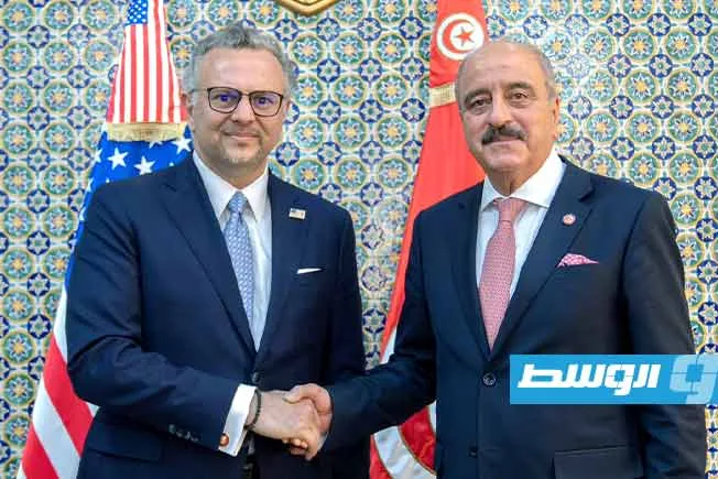 «القضية الليبية» في محادثات كبير مستشاري ترامب خلال زيارته إلى تونس