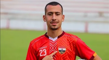 مهند مكي، لاعب الدفاع الأيسر لفريق مالية كفر الزيات، يوقّع عقداً يمتد لموسمين مع الأوليمبي السكندري.
