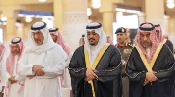 نائب أمير الرياض يشارك في صلاة الجنازة على والدة الأمير عبدالرحمن بن عبدالله بن فيصل