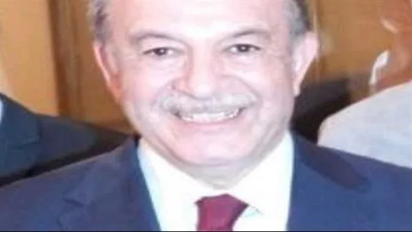 رئيس جامعة بنها السابق يحصل على جائزة الدولة للتميز في علوم الزراعة