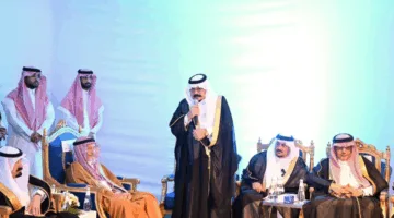 أمير منطقة جازان ونائبه يلتقيان شيوخ وأهالي محافظة فيفاء لمناقشة احتياجاتها التنموية.