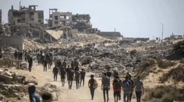 مفوض حقوق الإنسان: تهجير سكان غزة يعتبر جريمة ضد الإنسانية