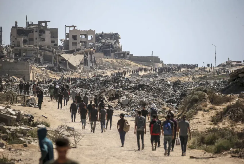 مفوض حقوق الإنسان: تهجير سكان غزة يعتبر جريمة ضد الإنسانية مفوض حقوق الإنسان: تهجير سكان غزة يعتبر جريمة ضد الإنسانية
