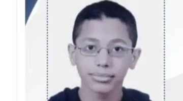 طالب الثانوية الحائز على المركز الثاني يهدي إنجازه لوالده المريض