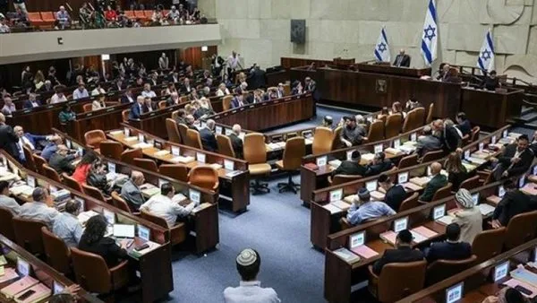 عاجل.. “الكنيست” يعيد مناقشة “تطبيق السيادة على الضفة الغربية” عاجل.. “الكنيست” يعيد مناقشة “تطبيق السيادة على الضفة الغربية”