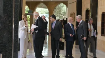 هل تحقق المناورة نجاحها في ظل المحاصصة ‘التاريخية’؟ مكي: سنعمل على تغيير النمط السائد تدريجياً.