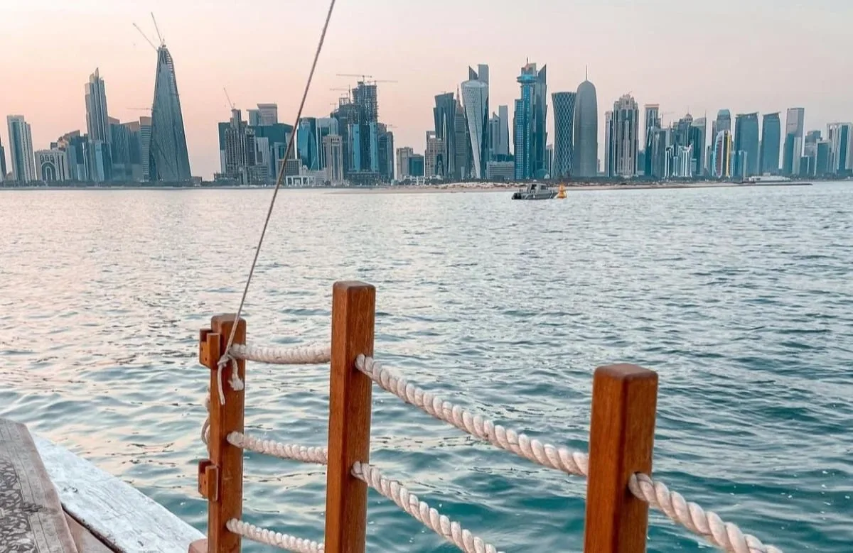 الأرصاد تنبه من رياح شديدة على الساحل وأمواج مرتفعة في البحر خلال النهار