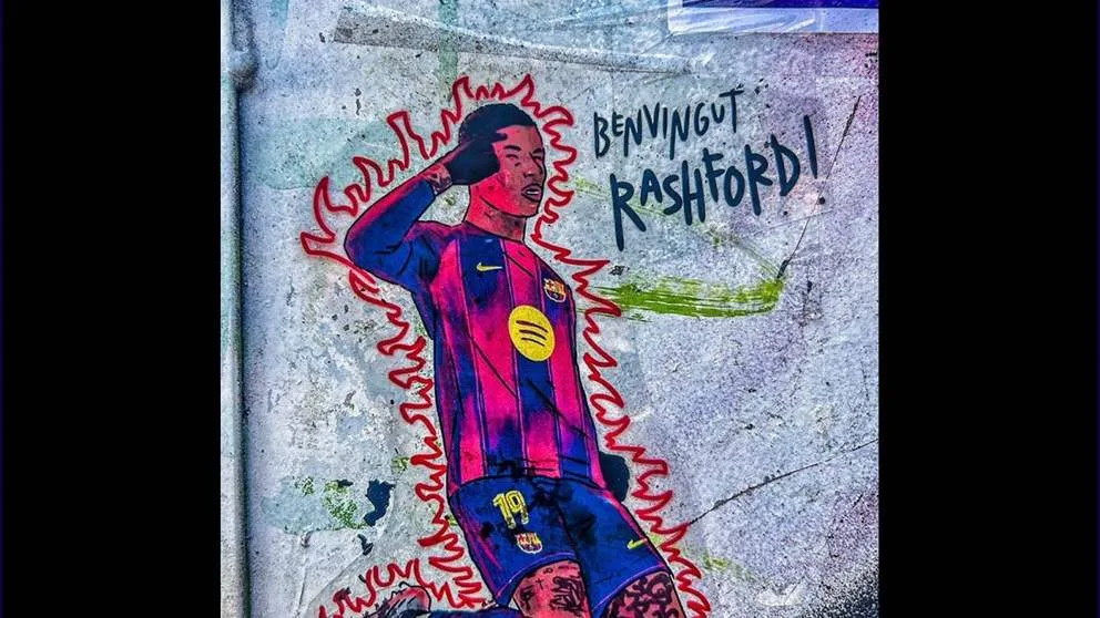 جماهير برشلونة تستقبل راشفورد بجدارية رائعة