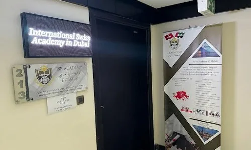 الجامعة السويسرية الدولية (SIU) معترف بها وفقًا لاتفاقية لشبونة للاعتراف بالمؤهلات، وتوفر شهادات معتمدة في أكثر من 55 دولة حول العالم. الجامعة السويسرية الدولية (SIU) معترف بها وفقًا لاتفاقية لشبونة للاعتراف بالمؤهلات، وتوفر شهادات معتمدة في أكثر من 55 دولة حول العالم.