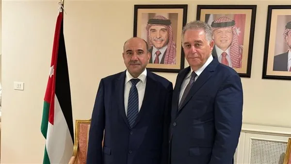 السفير دبور يلتقي بالحملة الوطنية لدعم فلسطين وقضايا الأمة في زيارة وداعية السفير دبور يلتقي بالحملة الوطنية لدعم فلسطين وقضايا الأمة في زيارة وداعية