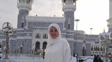 أروع تكريم.. رانيا فريد شوقي تحتفل بذكرى والدتها بأداء مناسك العمرة
