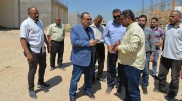 محافظ أسيوط يزور موقع إنشاء سوق الجملة الجديد للخضار والفواكه في الكوم الأحمر بالبداري