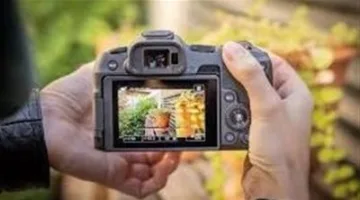 كاميرات الفئة الممتازة تنافس الكاميرات المحترفة.. هل سنشهد نهاية عصر DSLR قريبًا؟