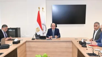 وزير الري يناقش اقتراح “البحث في تطبيقات المسح ثلاثي الأبعاد لفحص القناطر والمرافق المائية”
