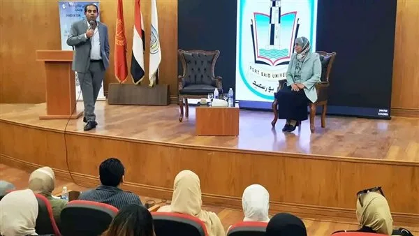 رئيس جامعة بورسعيد: تقديم دعم غير عادي للباحثين وابتكار حلول مرنة تضمن استمرار الرحلة الأكاديمية. رئيس جامعة بورسعيد: تقديم دعم غير عادي للباحثين وابتكار حلول مرنة تضمن استمرار الرحلة الأكاديمية.