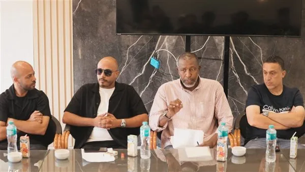 ربيع ياسين يستلم وظيفة المدير الرياضي لشركة شبونة للتسويق الرياضي. ربيع ياسين يستلم وظيفة المدير الرياضي لشركة شبونة للتسويق الرياضي.