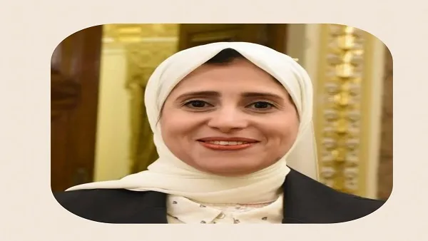 كوادر جامعة القاهرة النسائية تبرز في المناصب الأكاديمية الرفيعة كوادر جامعة القاهرة النسائية تبرز في المناصب الأكاديمية الرفيعة