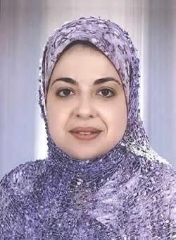 رئيس الجامعة المصرية اليابانية يبارك الفائزين بجائزة التفوق الوطنية