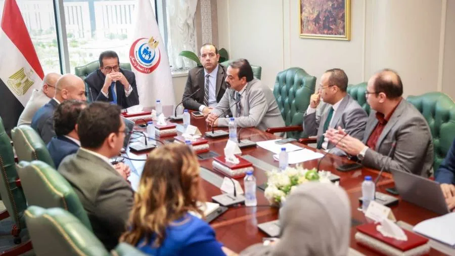 وزير الصحة يلتقي بممثل منظمة الصحة العالمية في مصر لمناقشة سبل التعاون في المجال الصحي