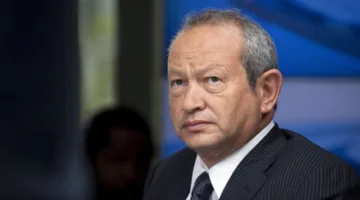 ساويرس ينتقد ثورة يوليو.. ومتابعون: “منافق ولا تفيد بلدك بشيء”