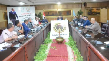 صورة: محافظ الغربية يأمر ببدء التشغيل التجريبي لثلاث محطات لمعالجة مياه الصرف الصحي