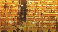 انخفاض الذهب محليًا، وسعر عيار 21 يبلغ 4700 جنيه، والأوقية تخسر 11 دولارًا.