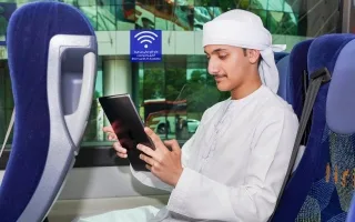 هيئة الطرق والمواصلات في دبي تقدم خدمة الواي فاي المجانية على جميع حافلات النقل بين المدن