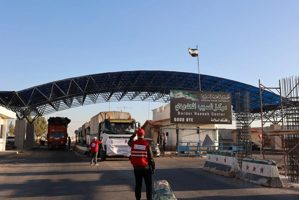 قافلة مساعدات من قطر تصل إلى جنوب سوريا لتعزيز الأفران المحلية قافلة مساعدات من قطر تصل إلى جنوب سوريا لتعزيز الأفران المحلية